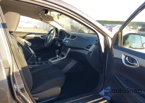 2015 Nissan Sentra S z USA, uszkodzony, nr VIN 3N1AB7AP3FY310244